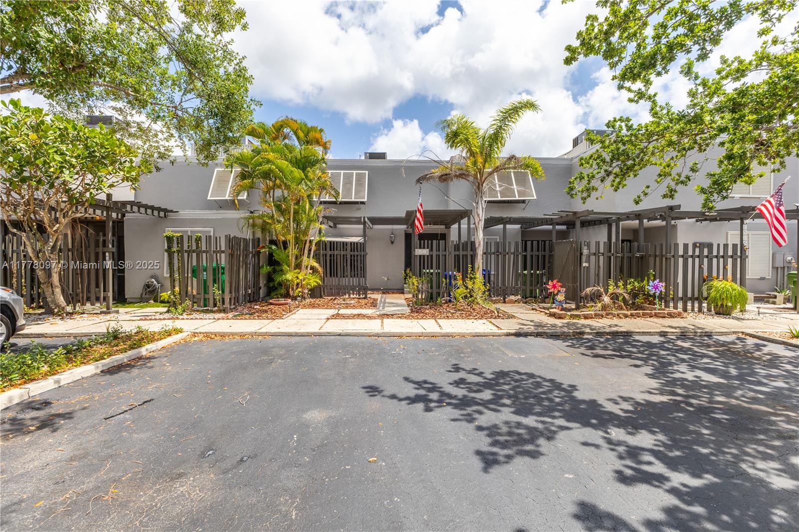1519 NW 113th Way 1519
