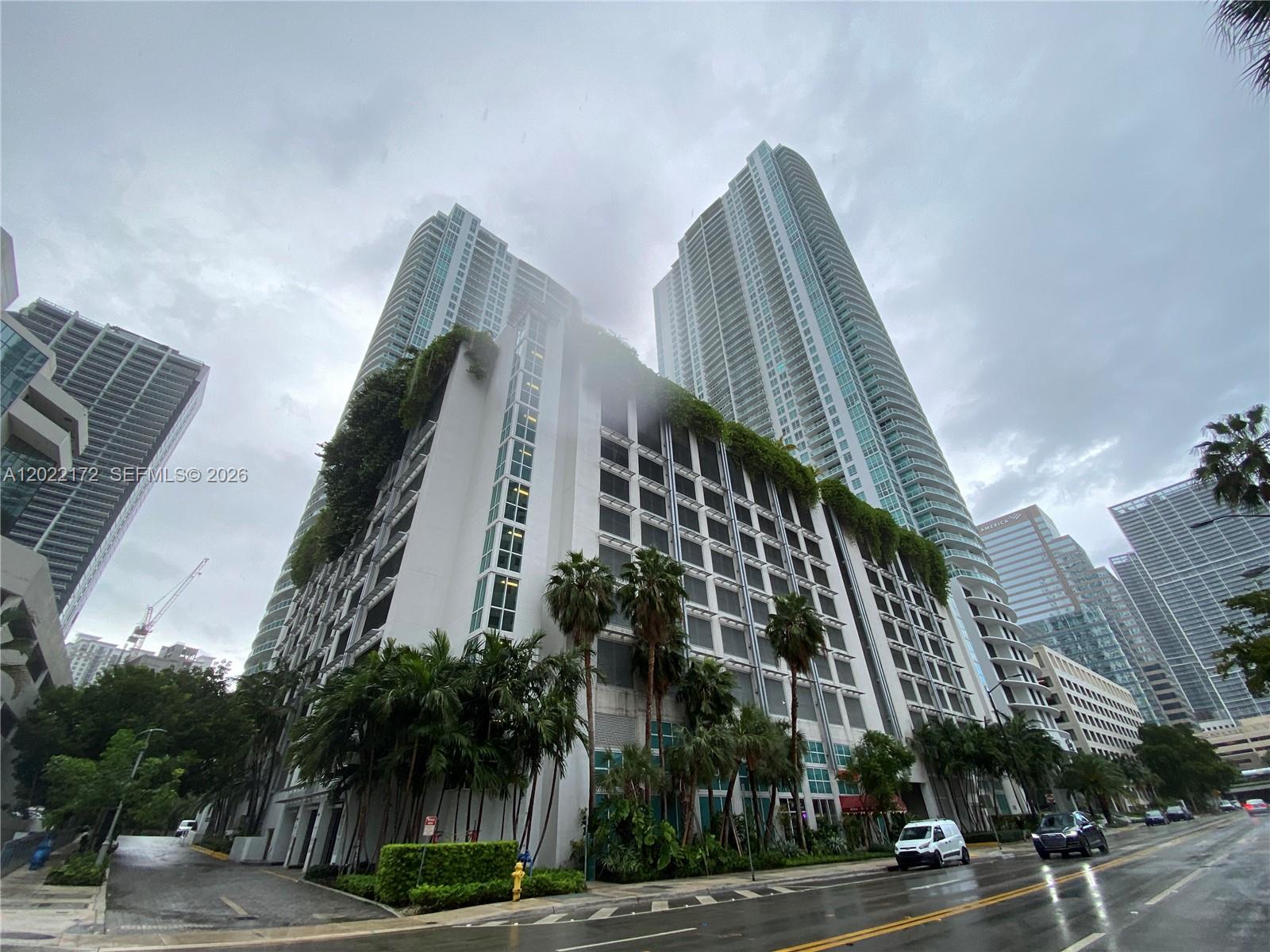950 Brickell Bay Dr 2206
