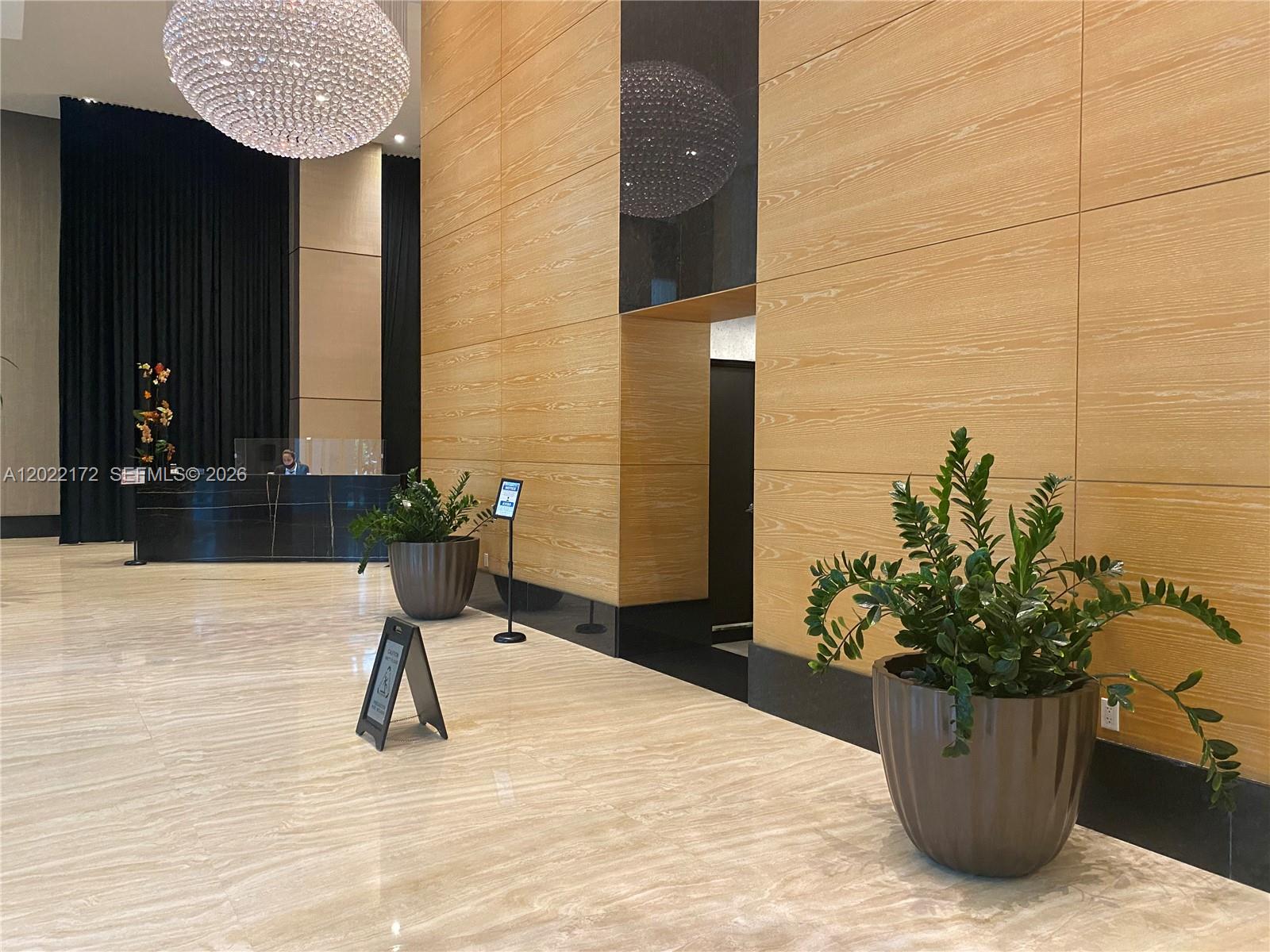 950 Brickell Bay Dr 2206