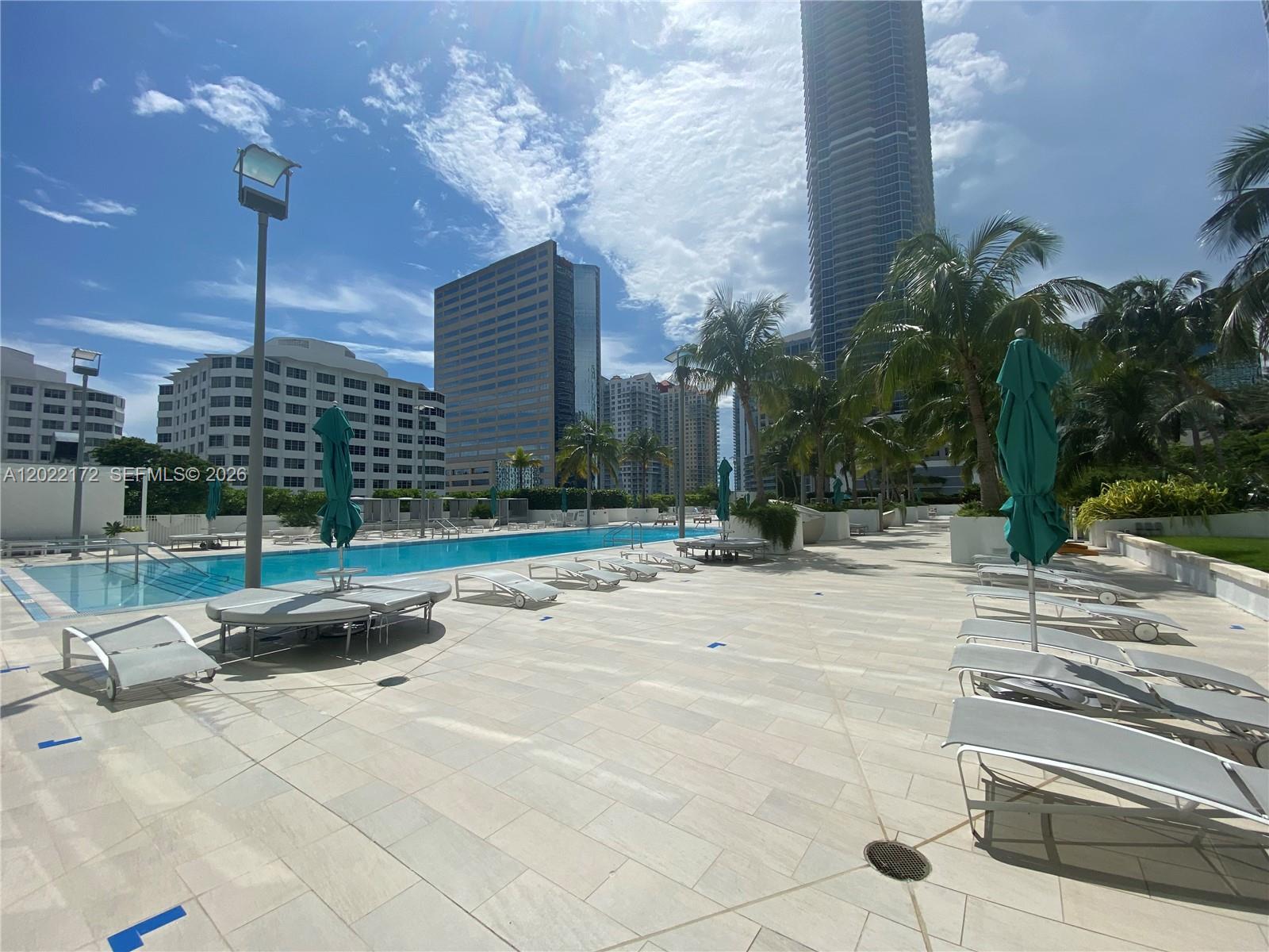 THE PLAZA 851 BRICKELL CO - Residential