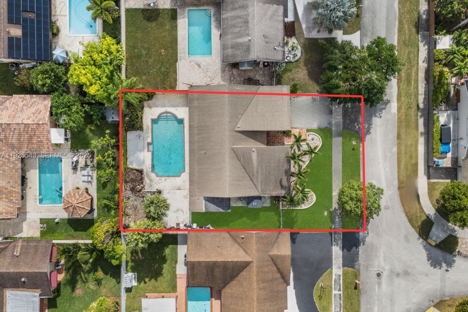 CALUSA CLUB ESTATES 3RD A - Residential