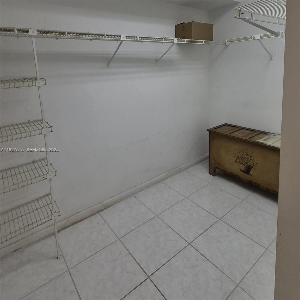 CAMBRIDGE AT CENTURY - Residential