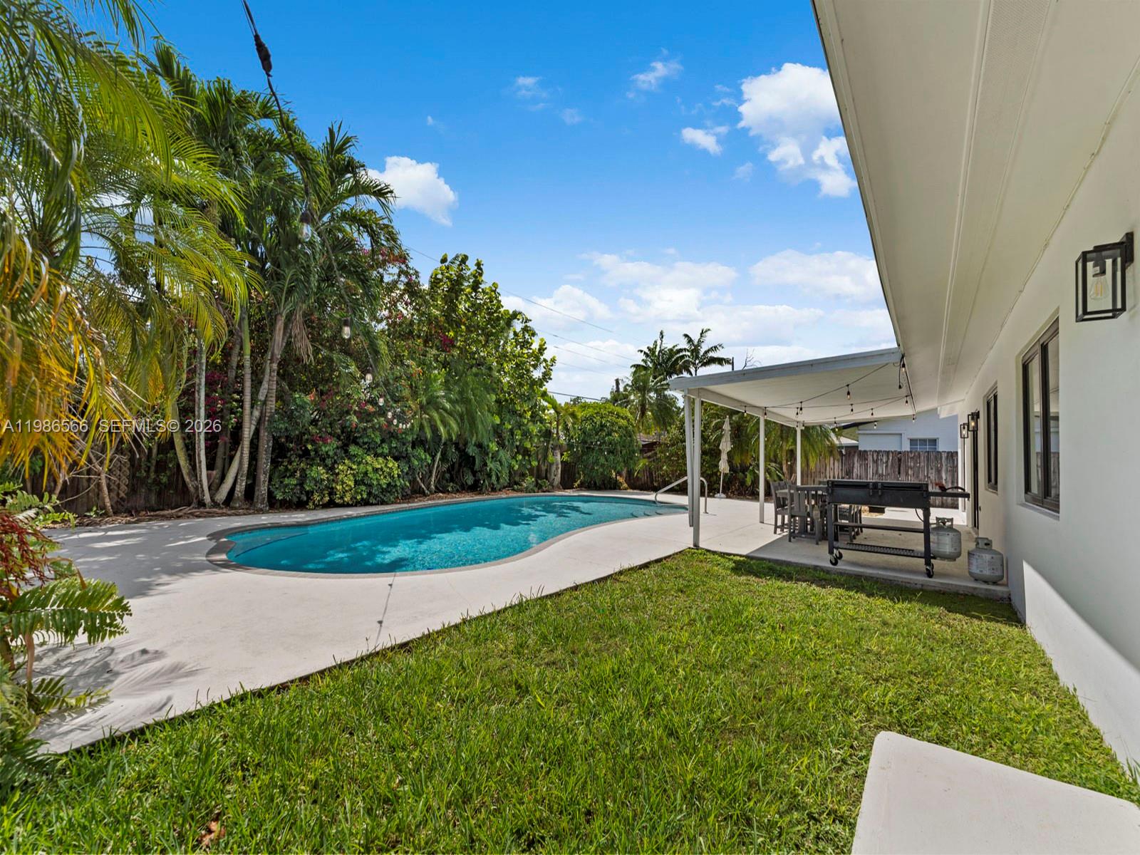 BEL AIRE - Residential