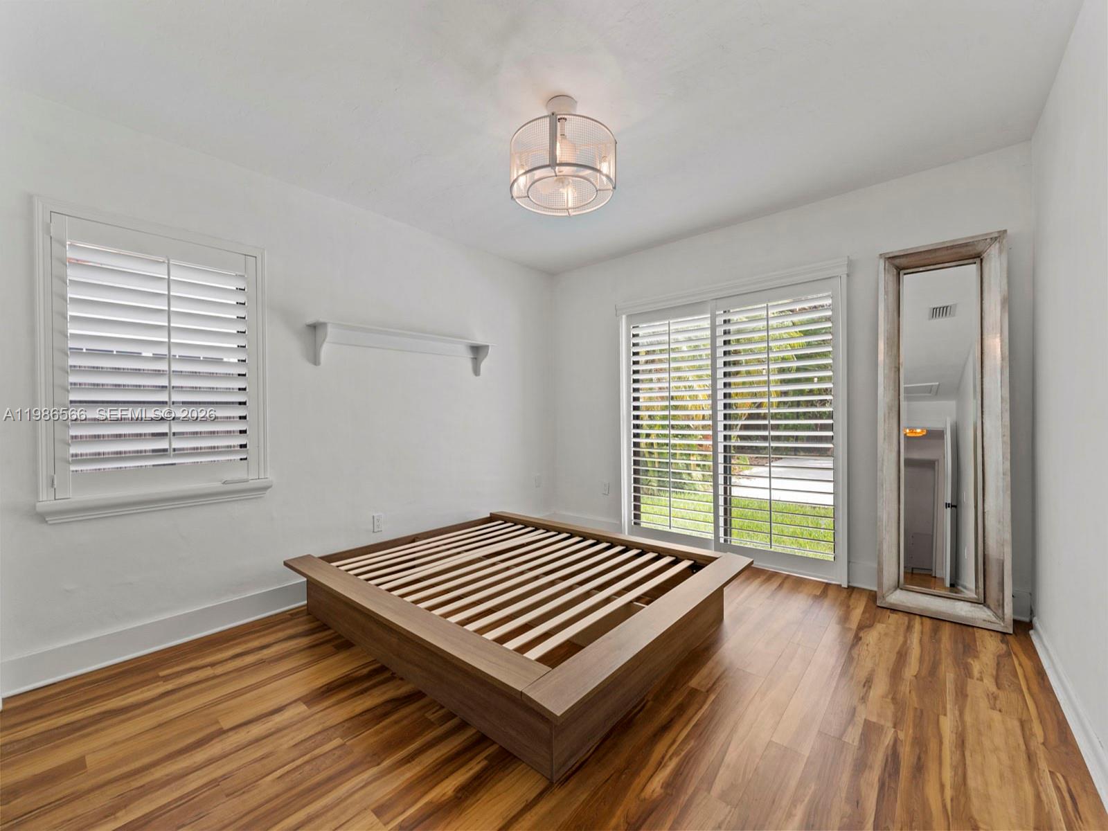 BEL AIRE - Residential