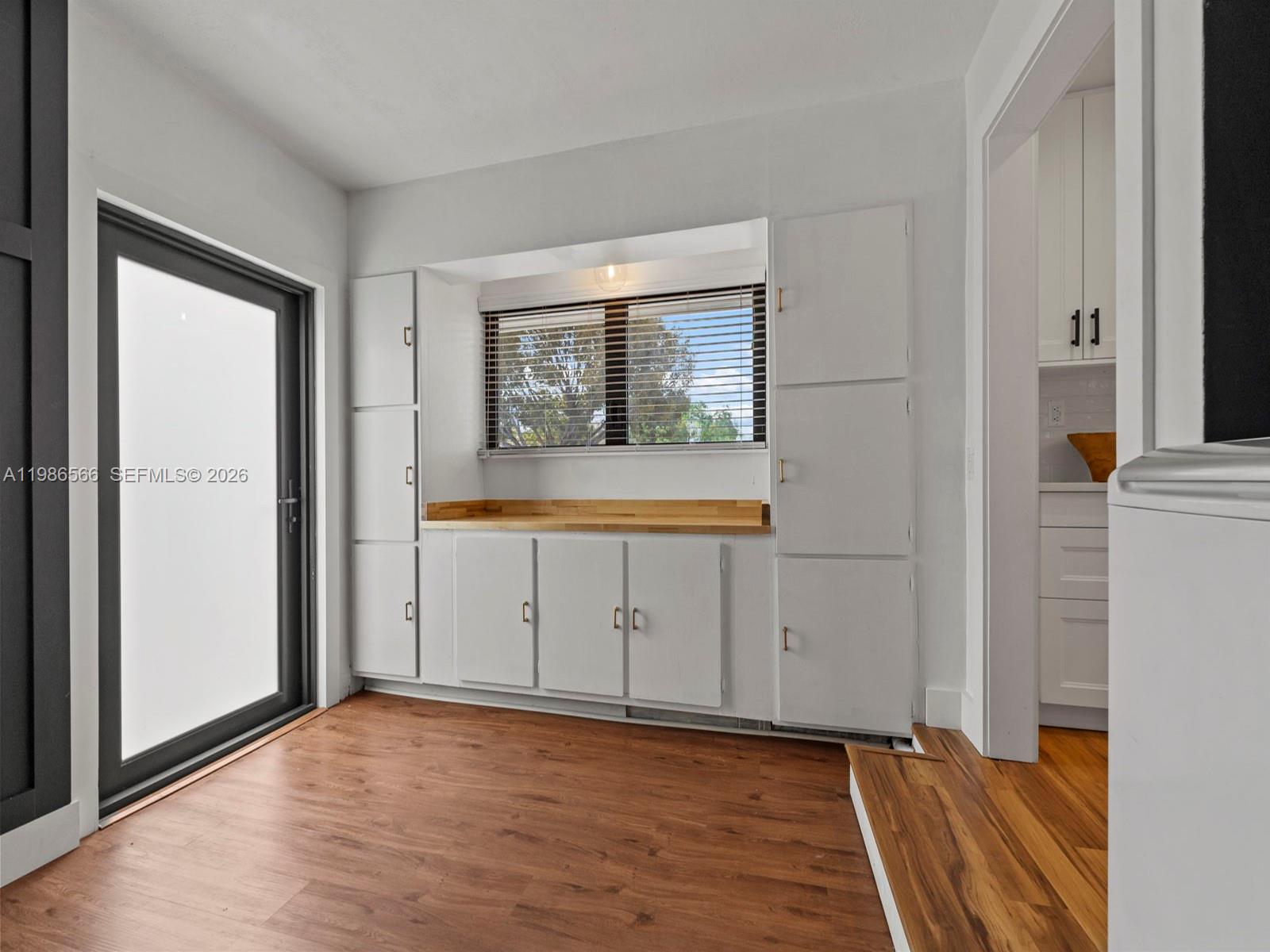 BEL AIRE - Residential