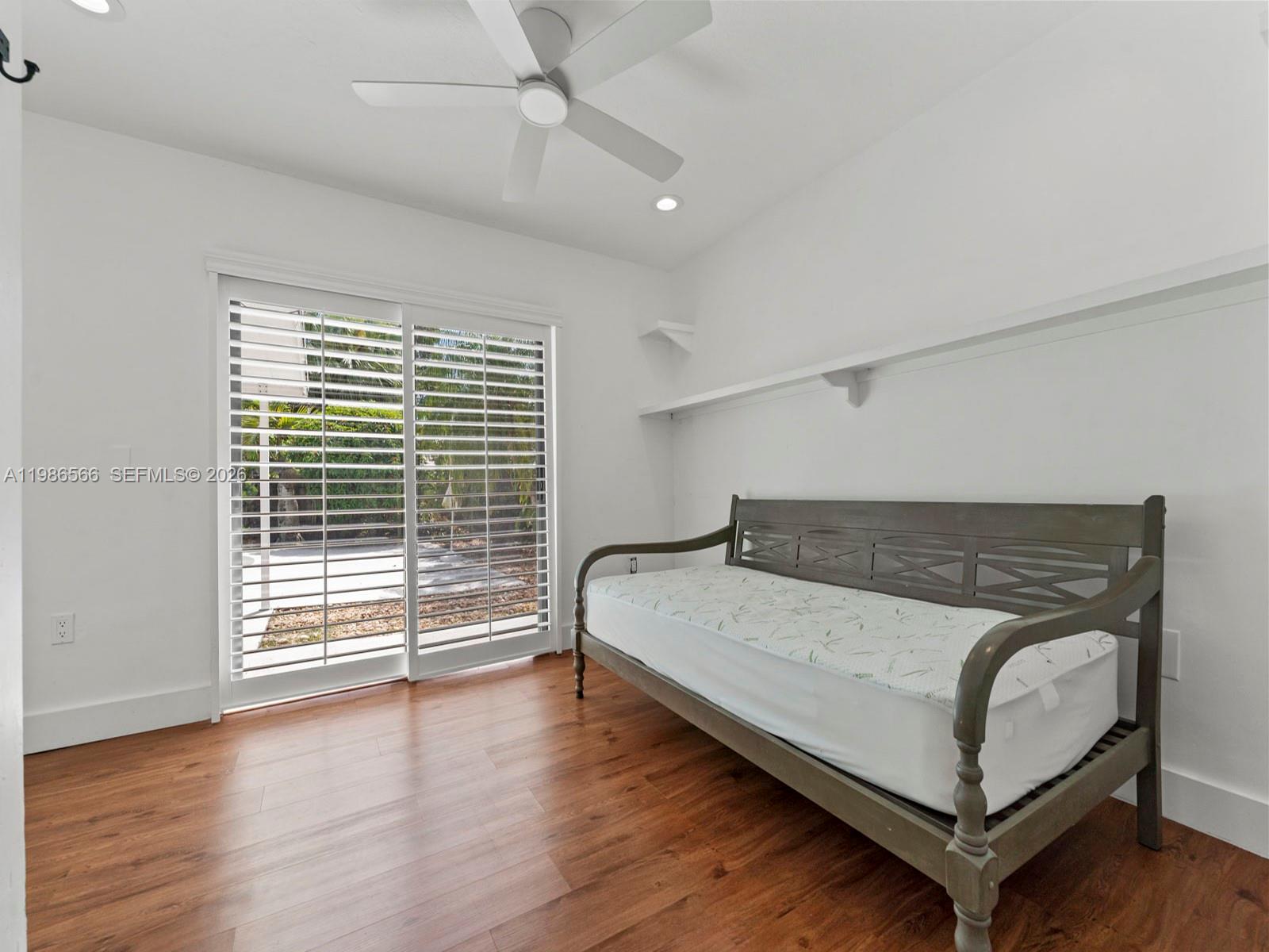 BEL AIRE - Residential