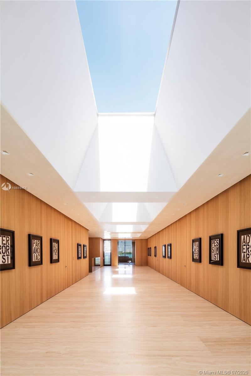 BAL HARBOUR VILLAGE - Residential