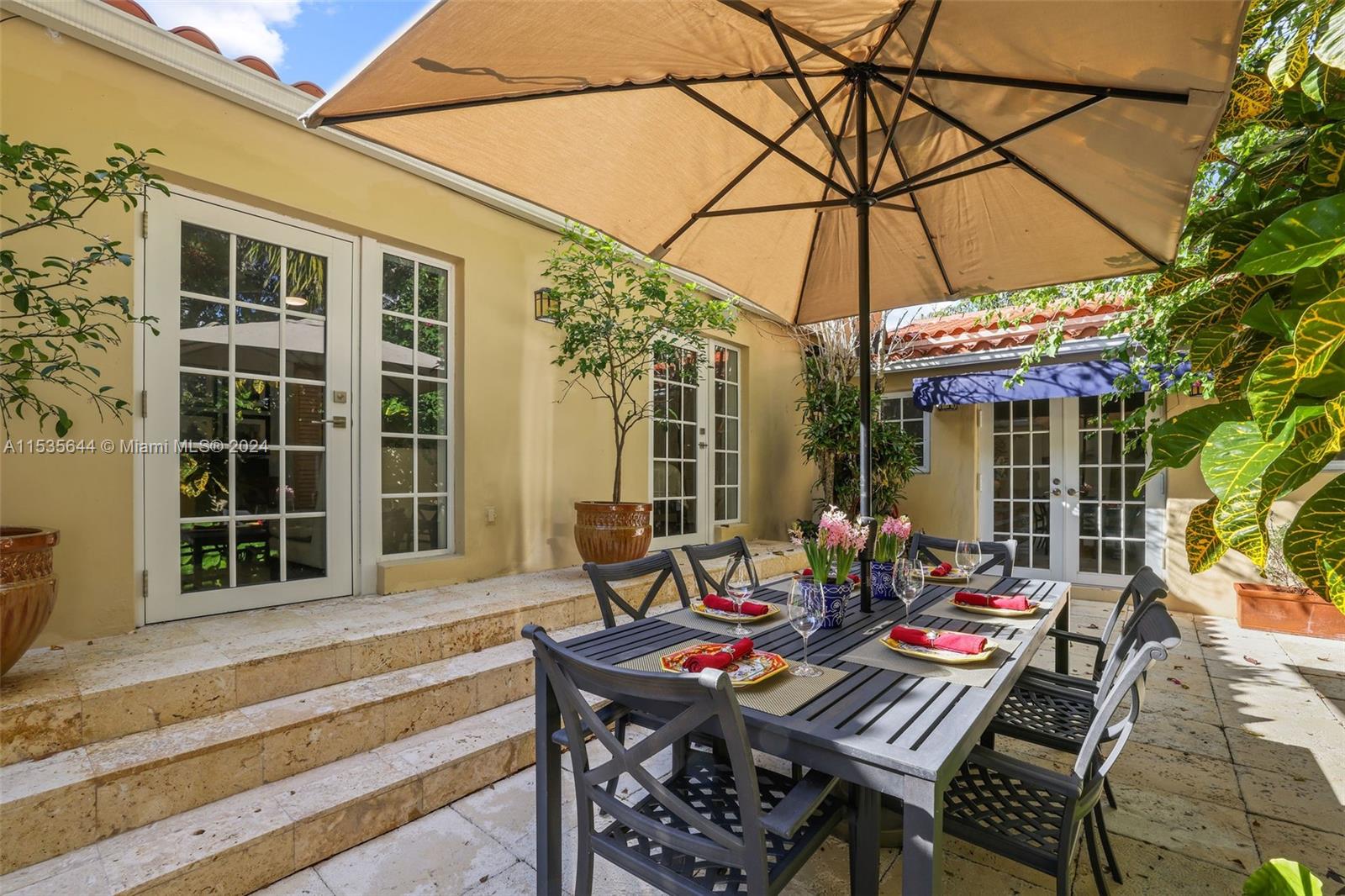 CORAL GABLES SEC E - Residential