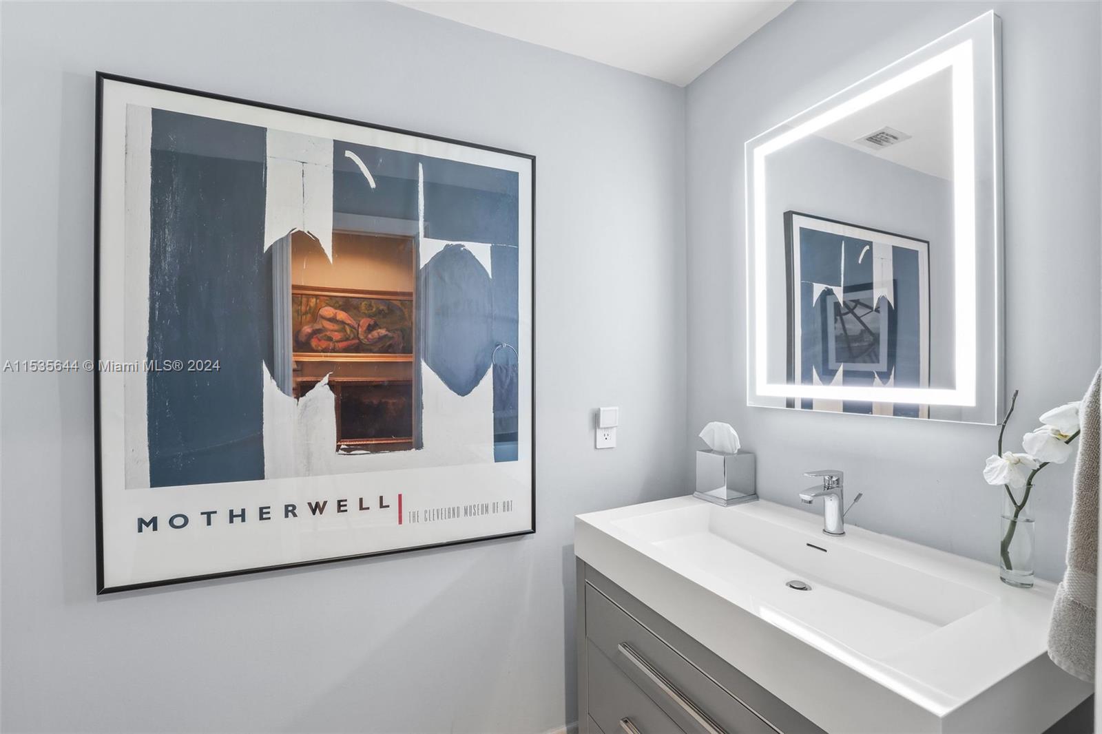 CORAL GABLES SEC E - Residential