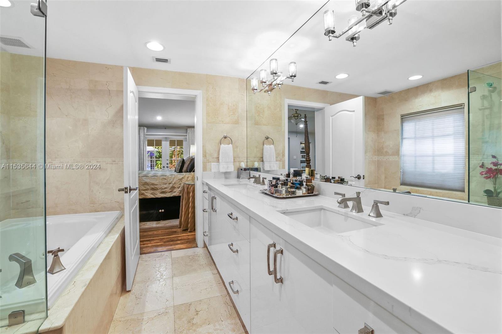 CORAL GABLES SEC E - Residential