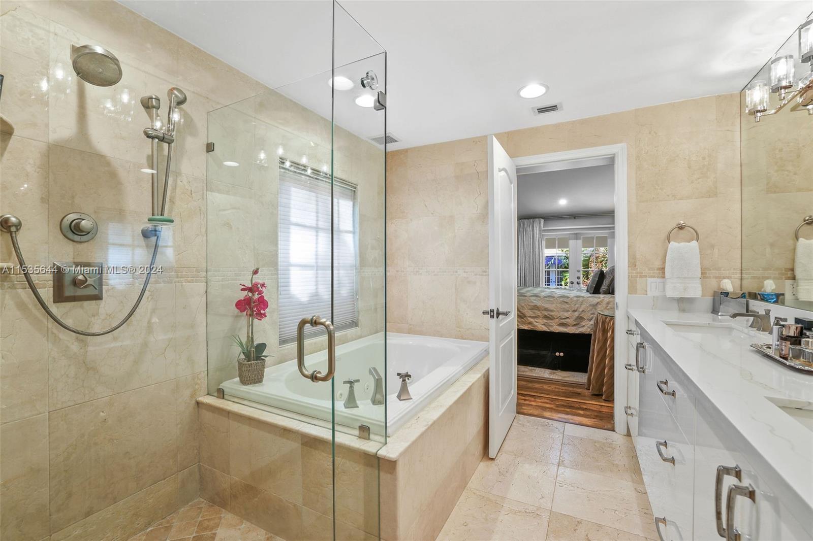 CORAL GABLES SEC E - Residential