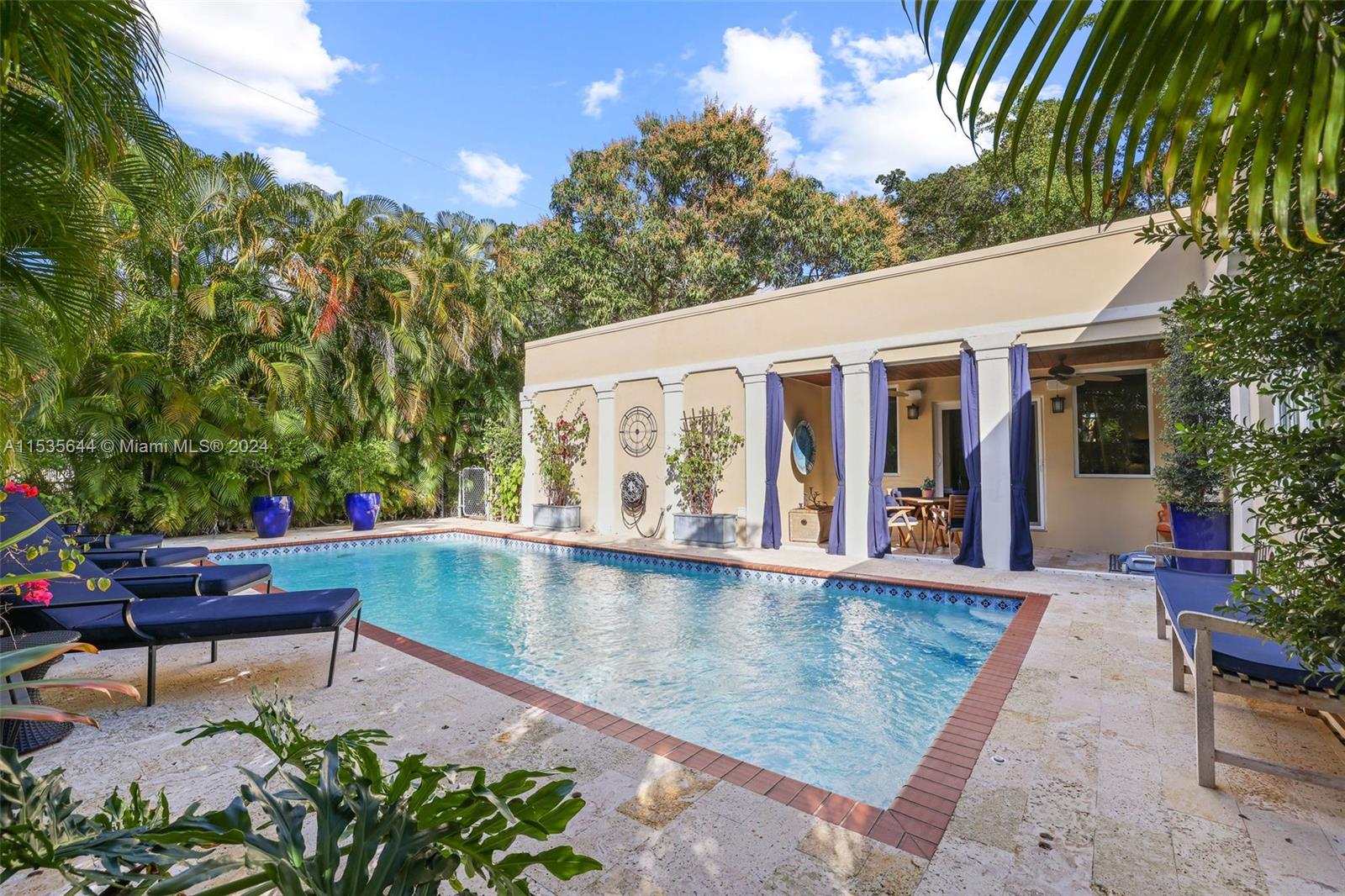 CORAL GABLES SEC E - Residential