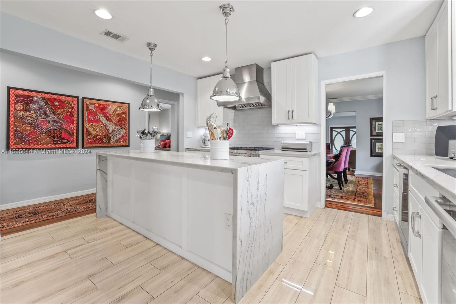 CORAL GABLES SEC E - Residential