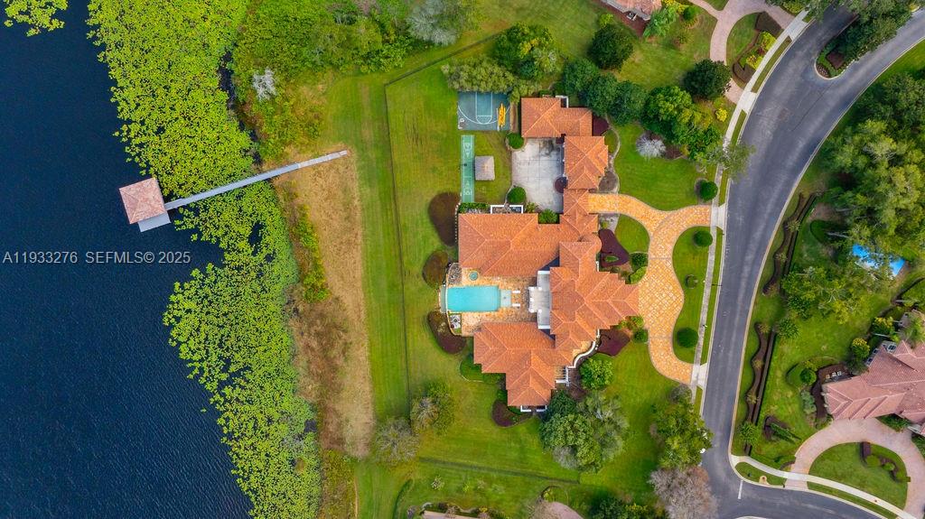 LAKE MARKHAM PRESERVE - Residential