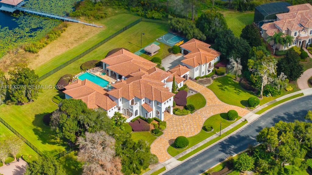 LAKE MARKHAM PRESERVE - Residential