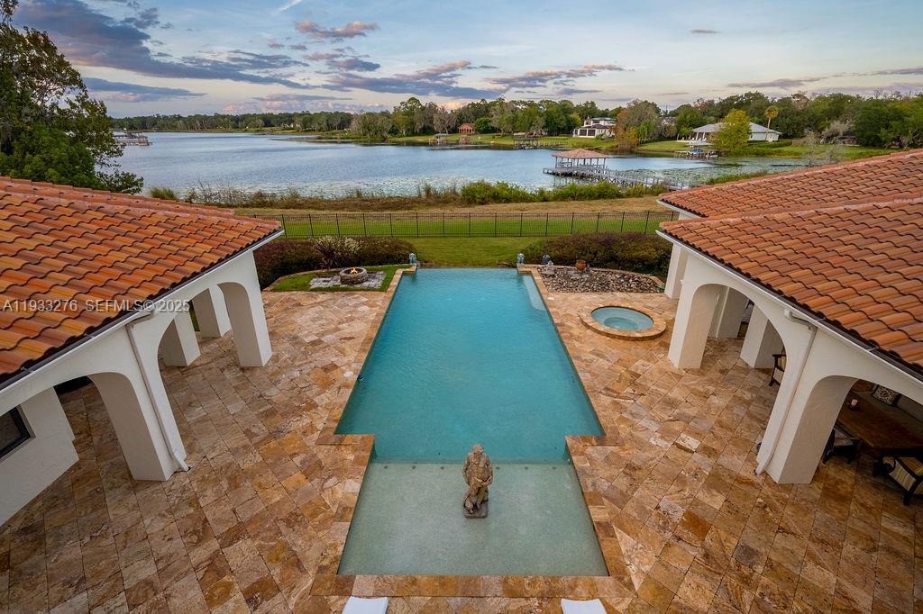 LAKE MARKHAM PRESERVE - Residential