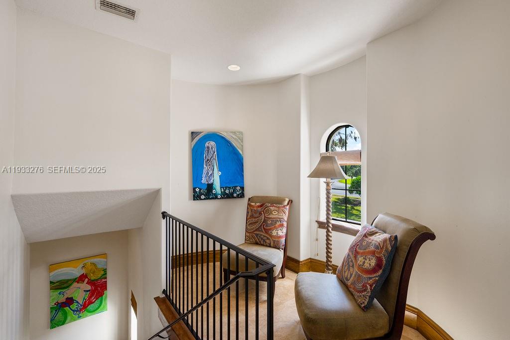 LAKE MARKHAM PRESERVE - Residential