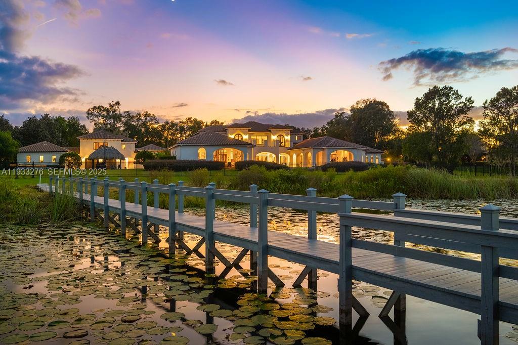 LAKE MARKHAM PRESERVE - Residential