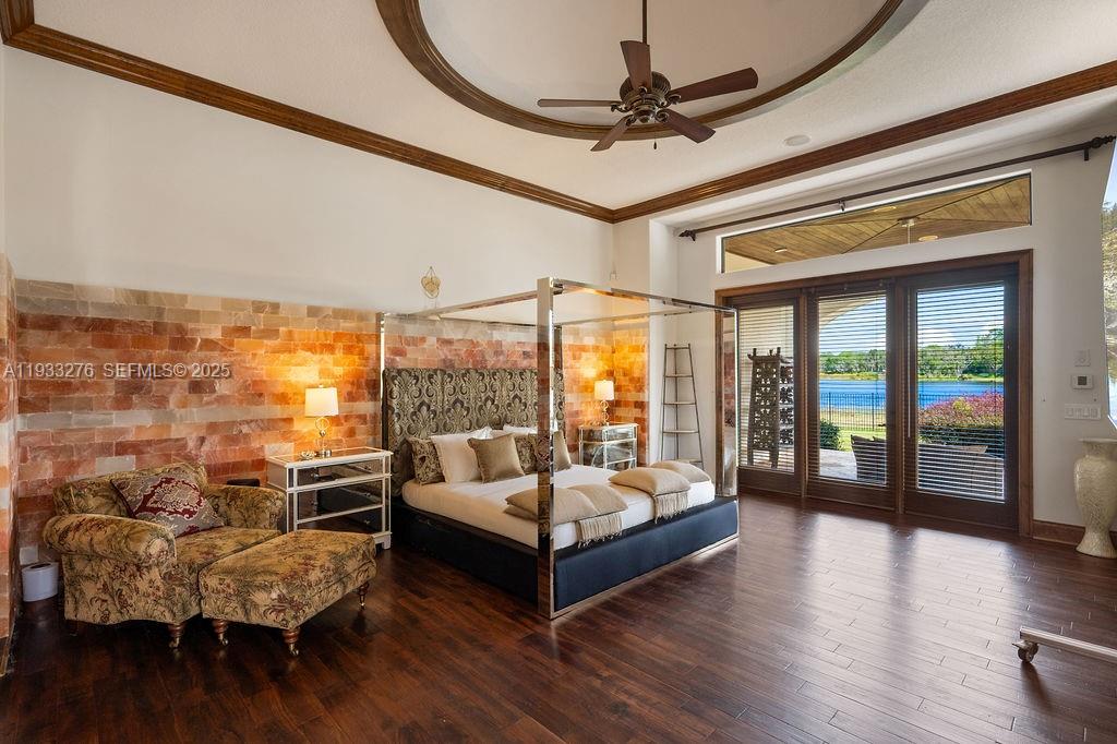 LAKE MARKHAM PRESERVE - Residential