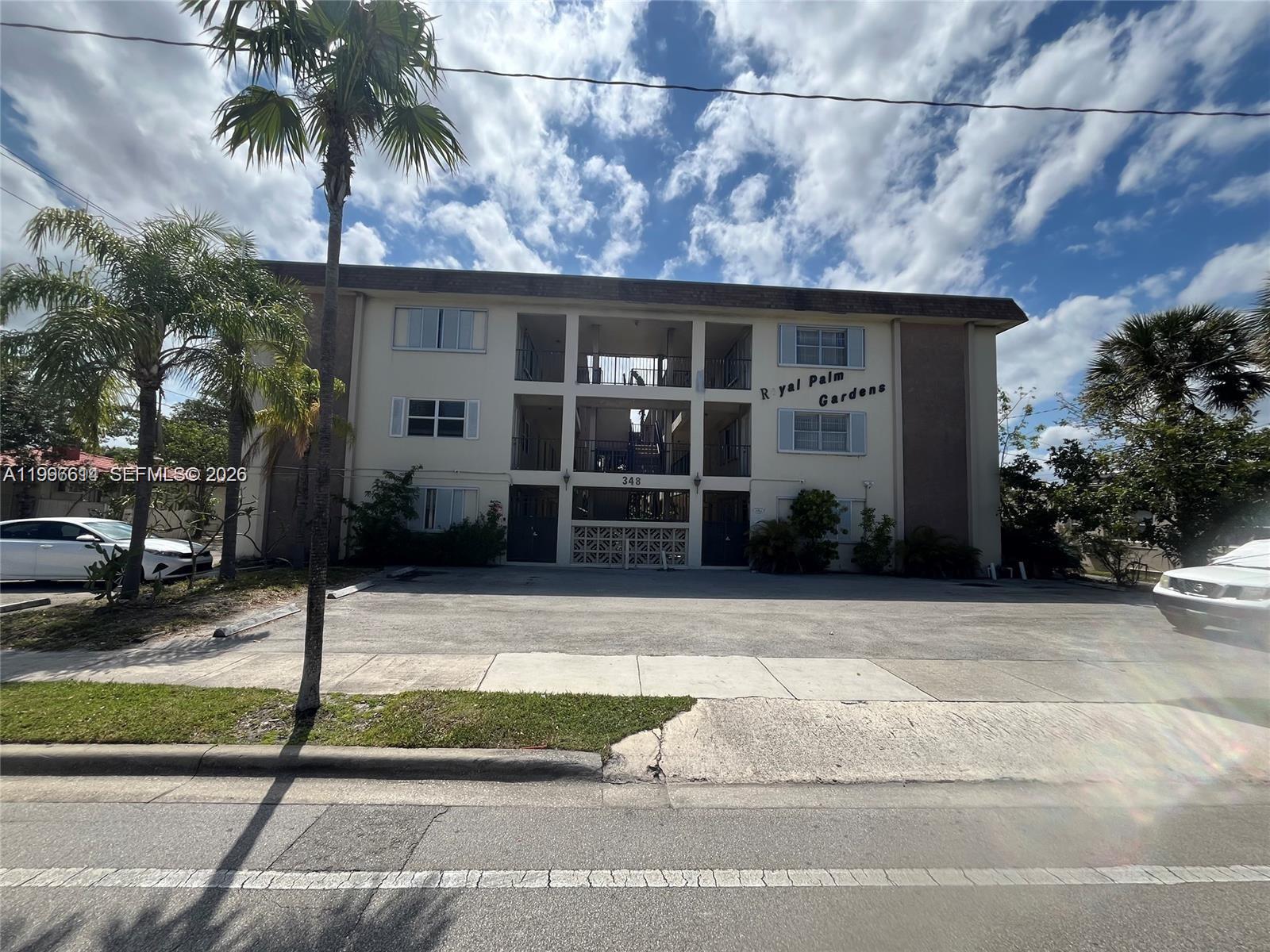 348 S Federal Hwy 11 - Image 1
