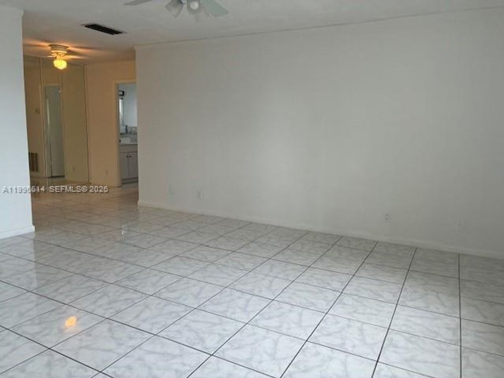 Photo of 348 S Federal Hwy #11, Dania Beach, FL 33004 (MLS # A11996614)