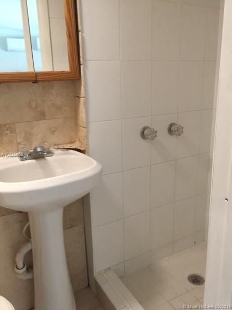 Palm Springs Lakes 5th Ad - Residential Lease