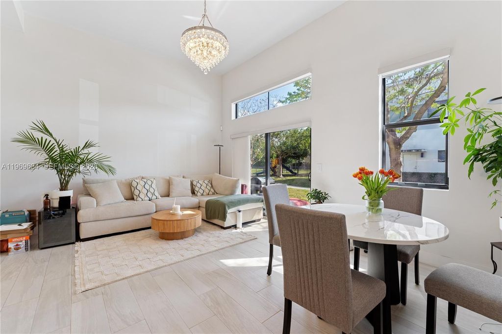 Photo of 4440 NW 8th Ct, Plantation, FL 33317 (MLS # A11969634)