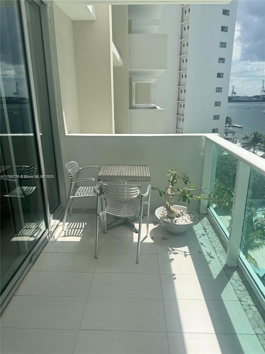 MIRADOR 1200 CONDO - Residential Lease