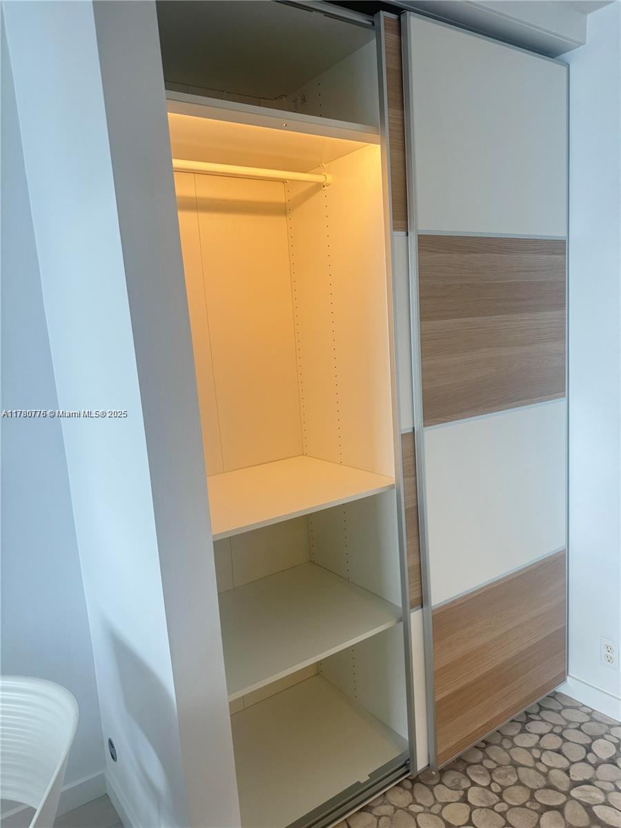 MIRADOR 1200 CONDO - Residential Lease