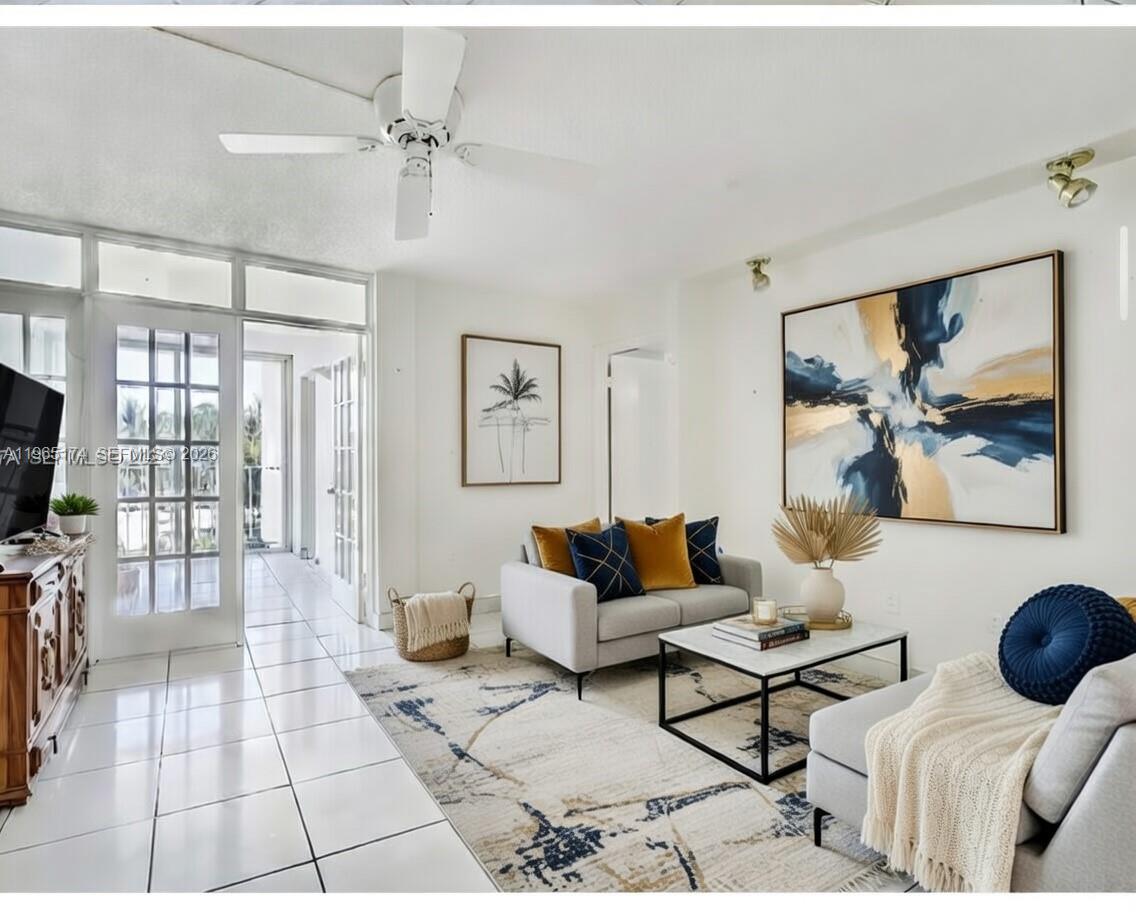 OCEAN PARK CONDO - Residential