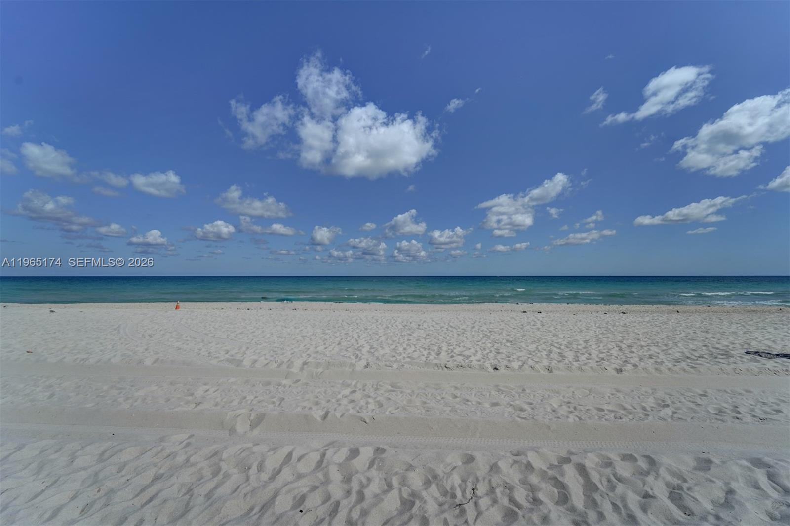 OCEAN PARK CONDO - Residential