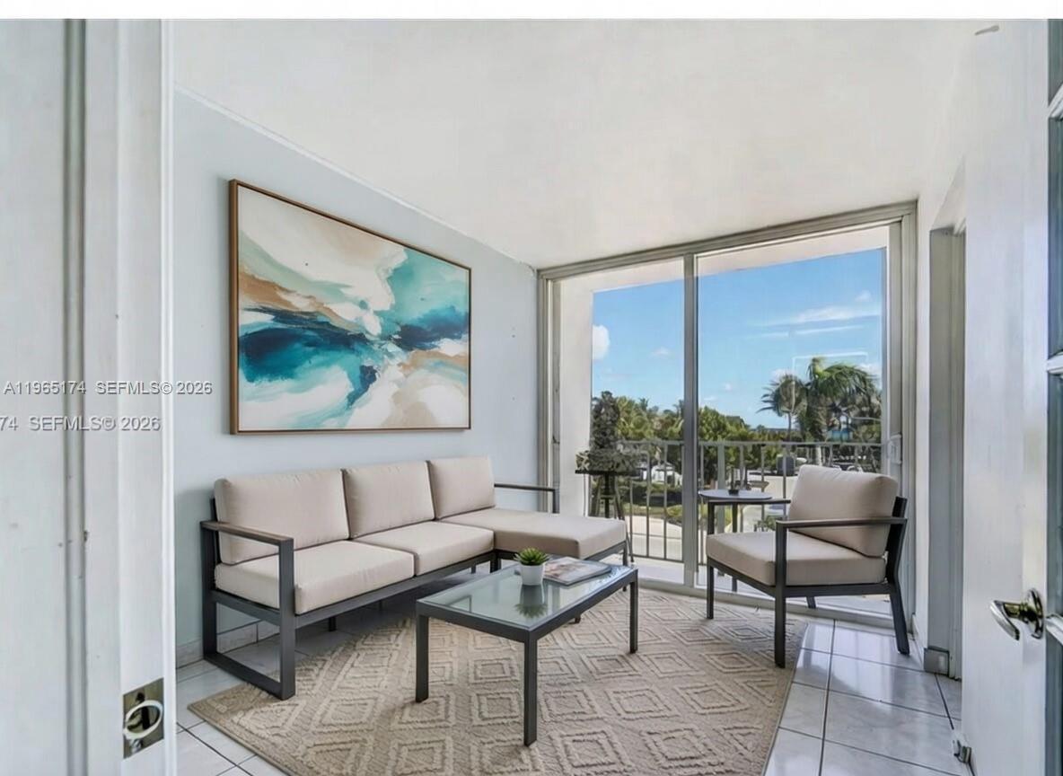 OCEAN PARK CONDO - Residential