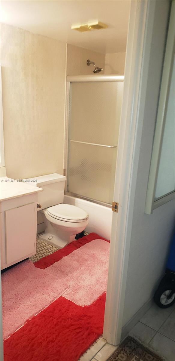 THE CLIPPER AT BISC COVE - Residential