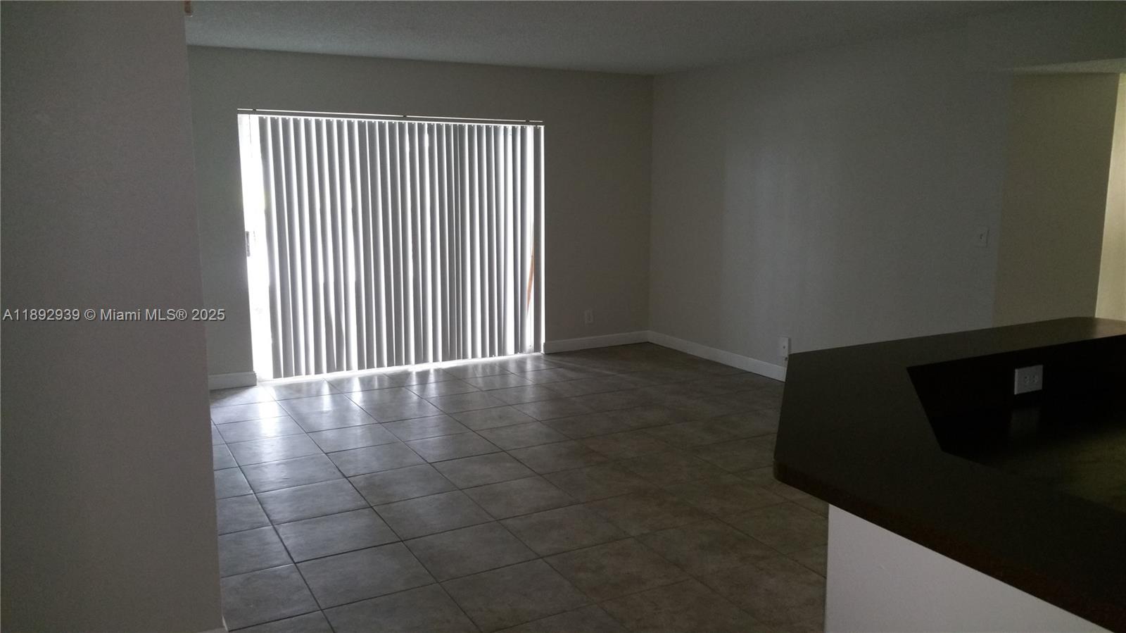 SOUTH PALM PLACE CONDO - Residential Lease
