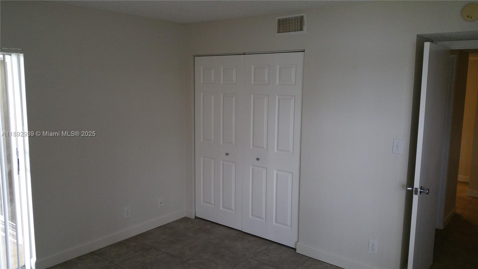 SOUTH PALM PLACE CONDO - Residential Lease