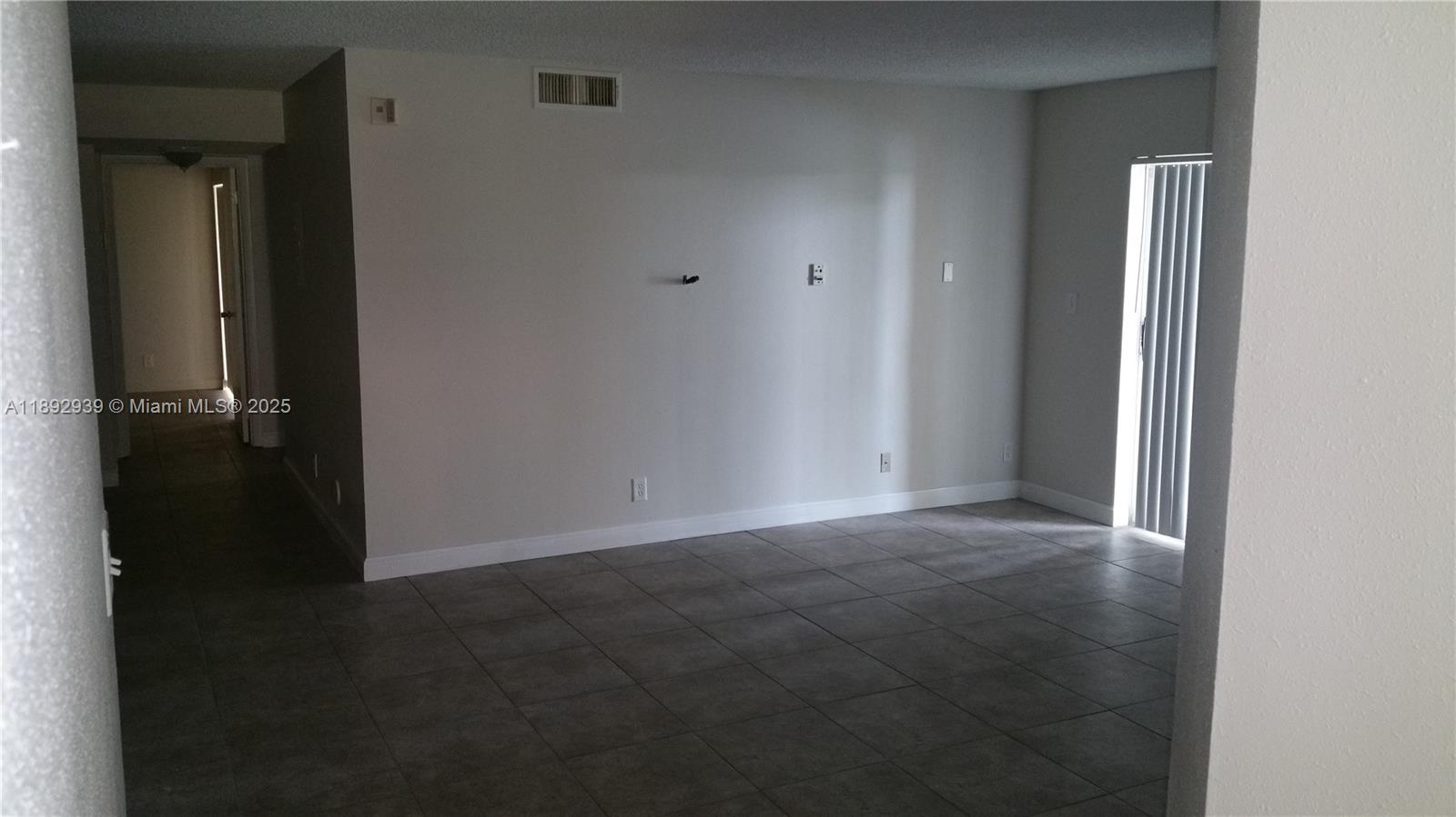 SOUTH PALM PLACE CONDO - Residential Lease