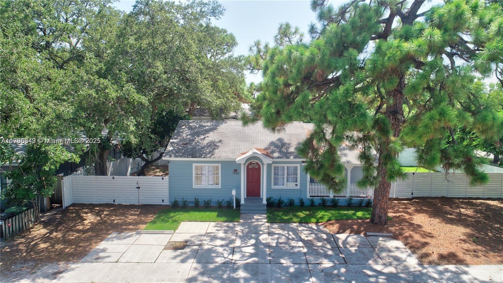 LAS OLAS PARK CORR PLAT - Residential