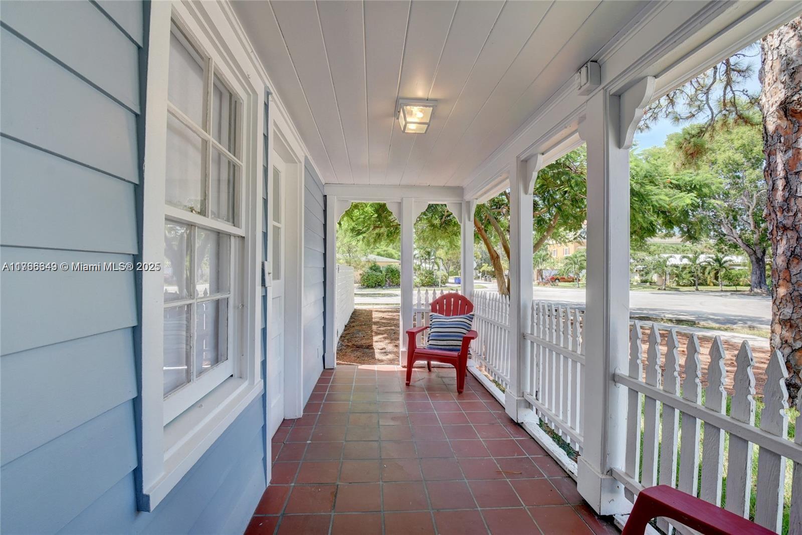 LAS OLAS PARK CORR PLAT - Residential