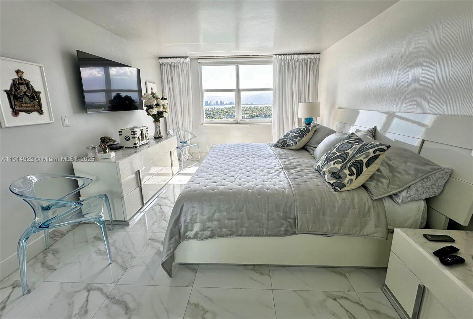 AQUASOL CONDO - Residential Lease