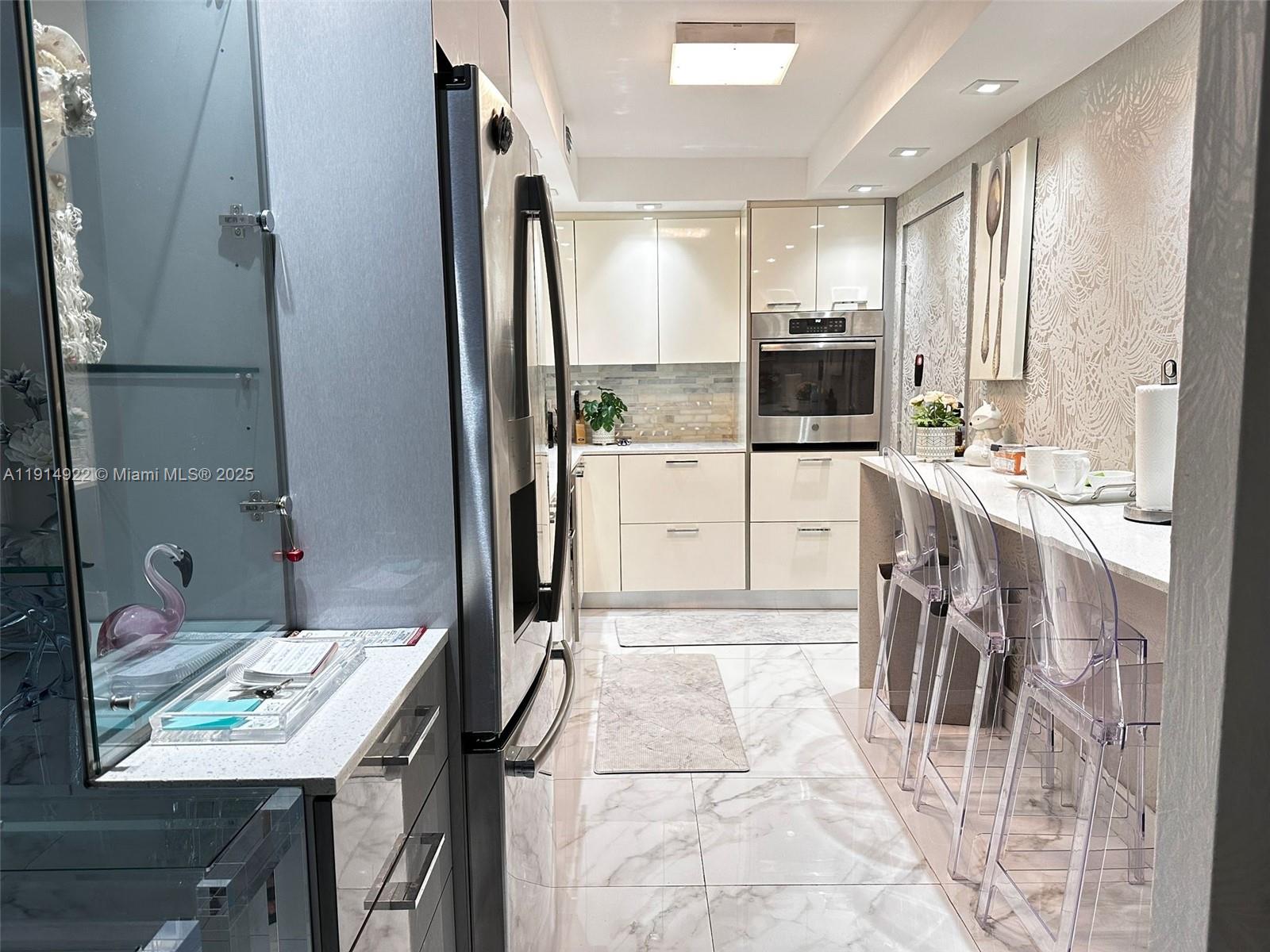 AQUASOL CONDO - Residential Lease