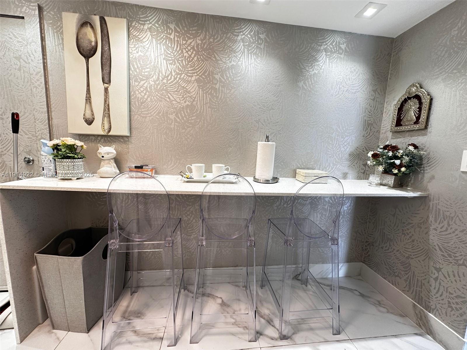 AQUASOL CONDO - Residential Lease