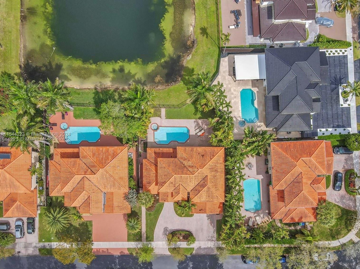 SILVERCREST LAKE ESTATES - Residential