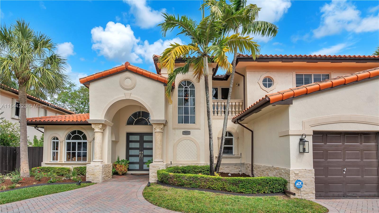 SILVERCREST LAKE ESTATES - Residential