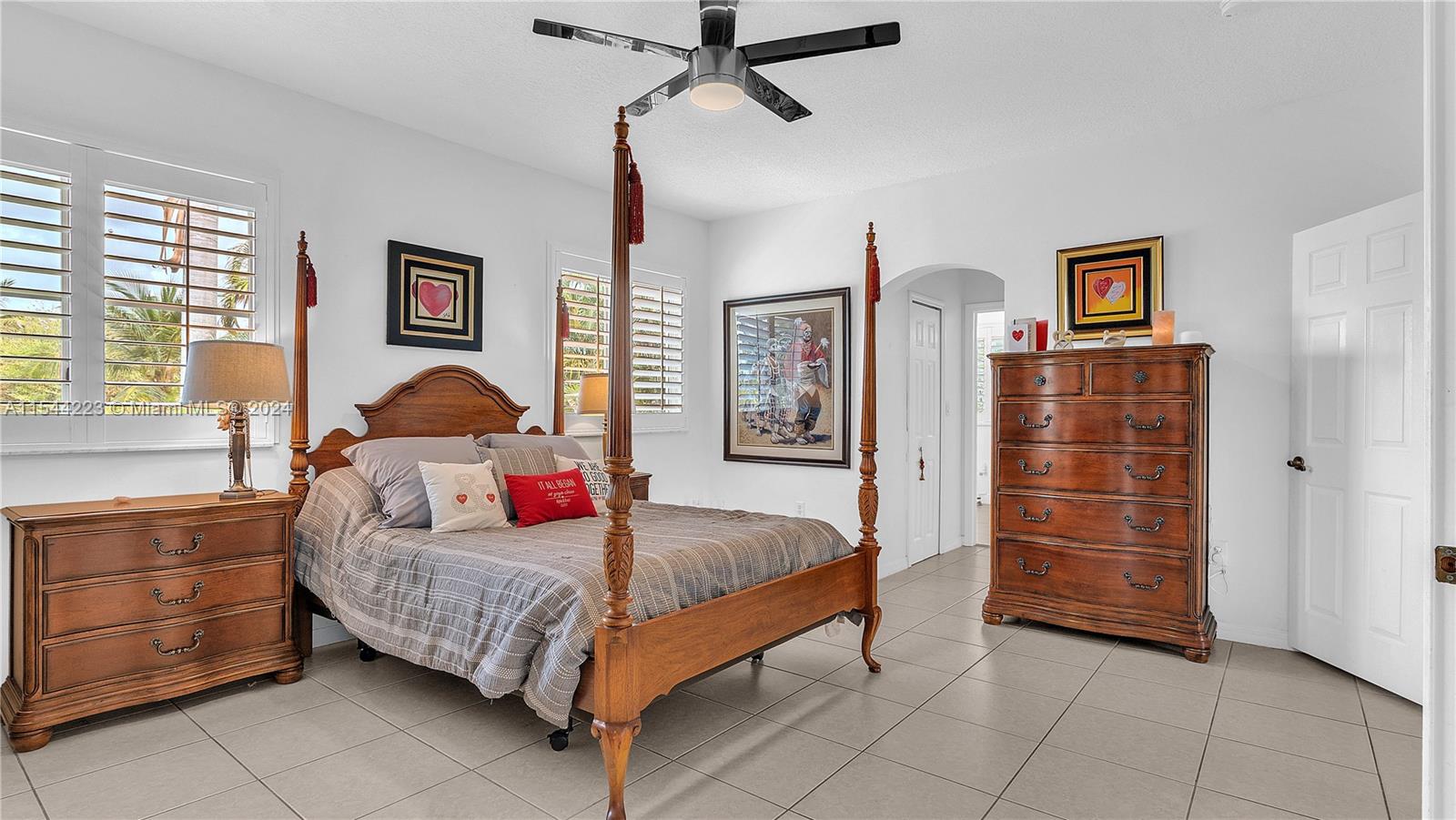 SILVERCREST LAKE ESTATES - Residential