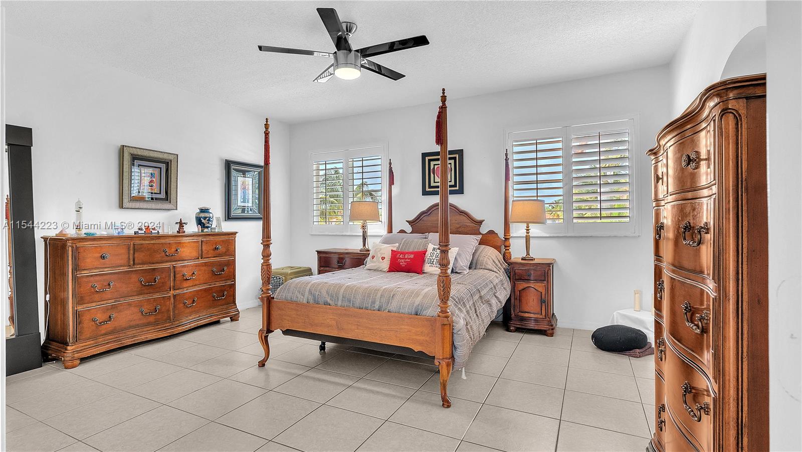 SILVERCREST LAKE ESTATES - Residential