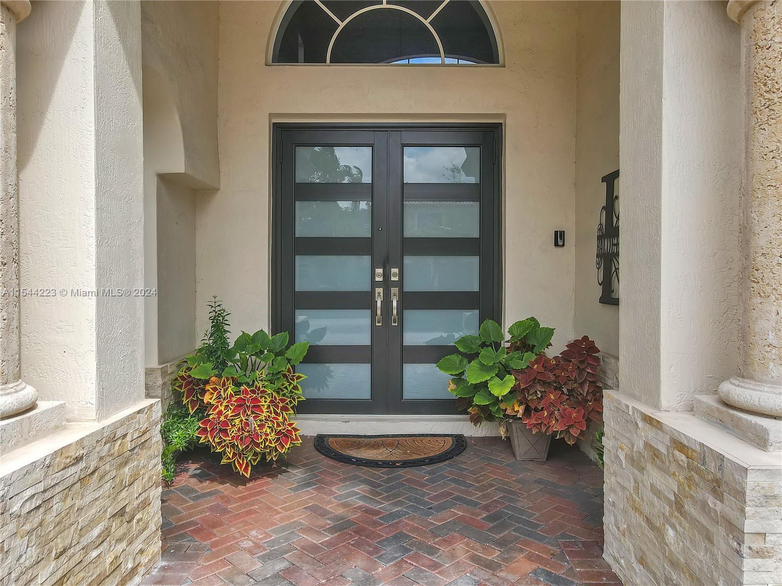 SILVERCREST LAKE ESTATES - Residential