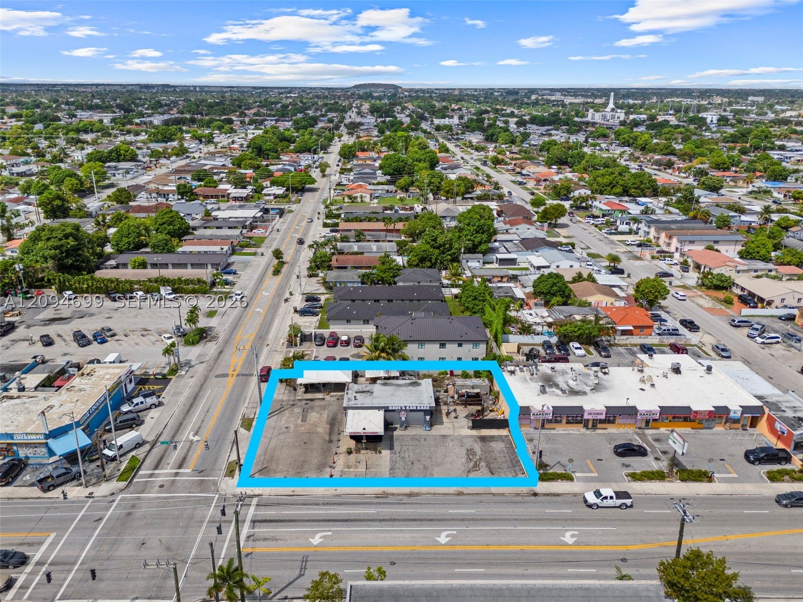 4102 E 4th Ave, Hialeah, FL, 33013/$1,900,000 3 4102 E 4th Ave