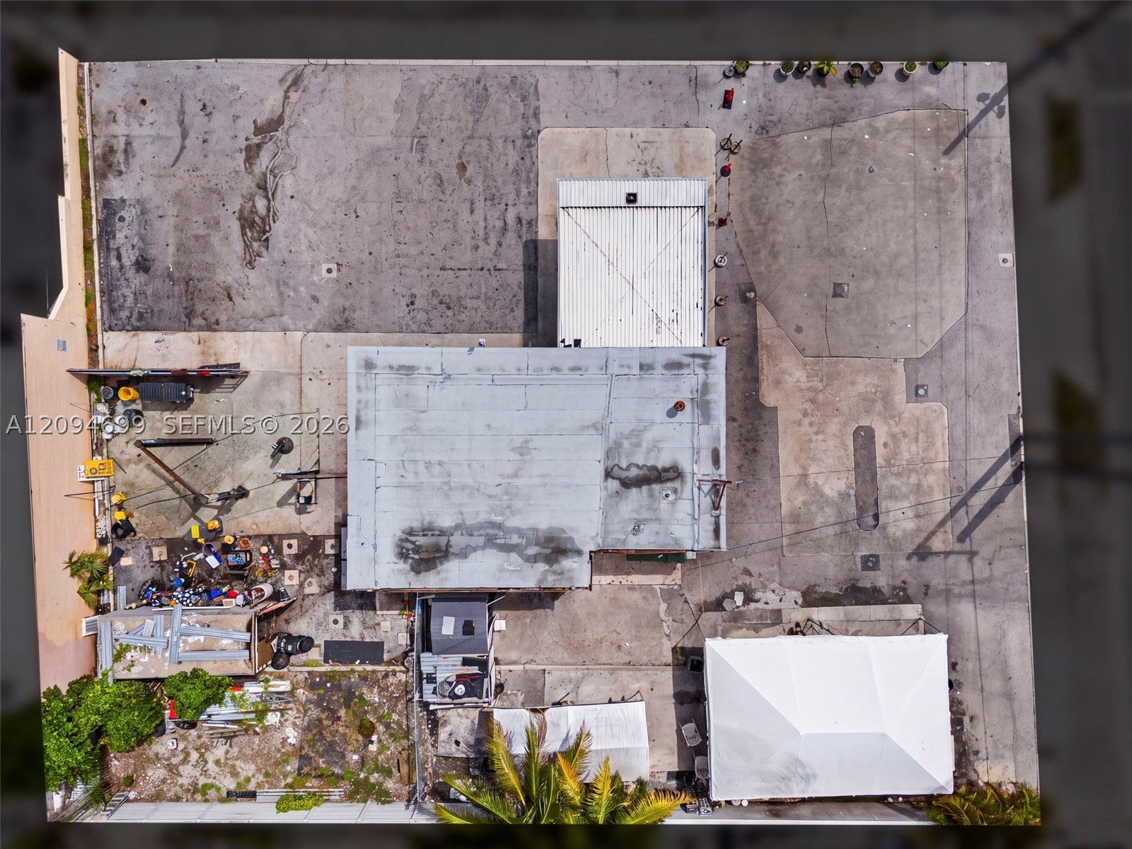 4102 E 4th Ave, Hialeah, FL, 33013/$1,900,000 2 4102 E 4th Ave