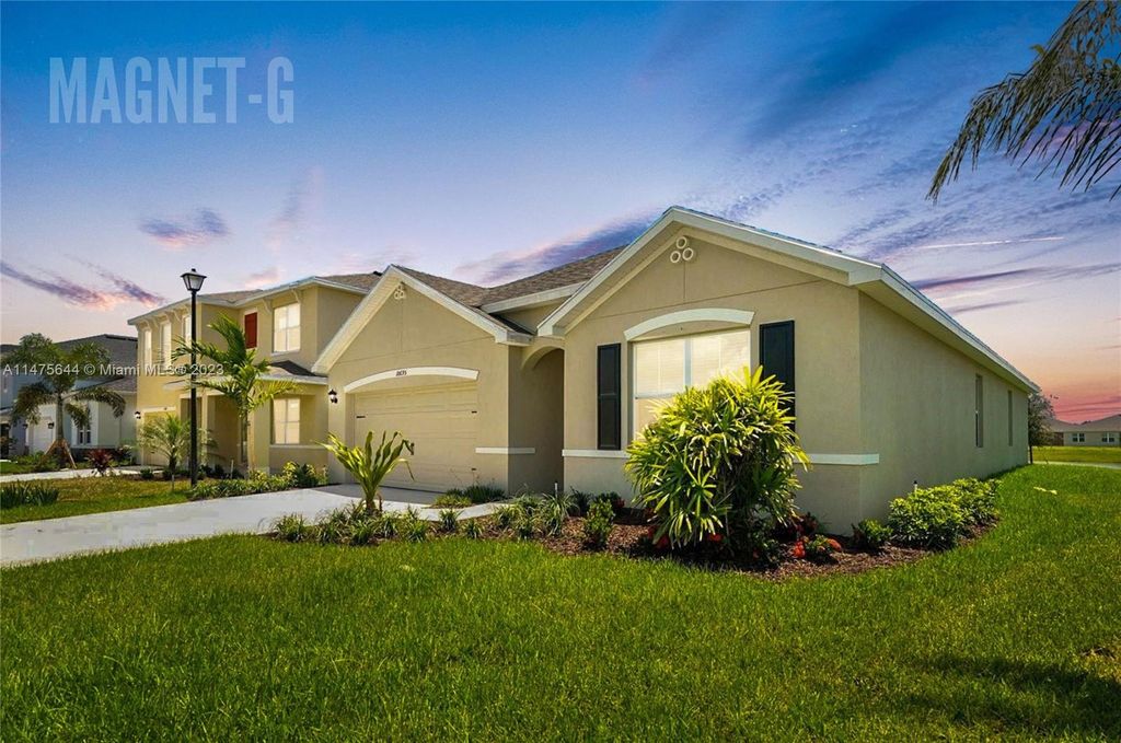 Photo of 10695 SW Prato Way #10695, Port Saint Lucie, FL 34987 (MLS # A11475644)