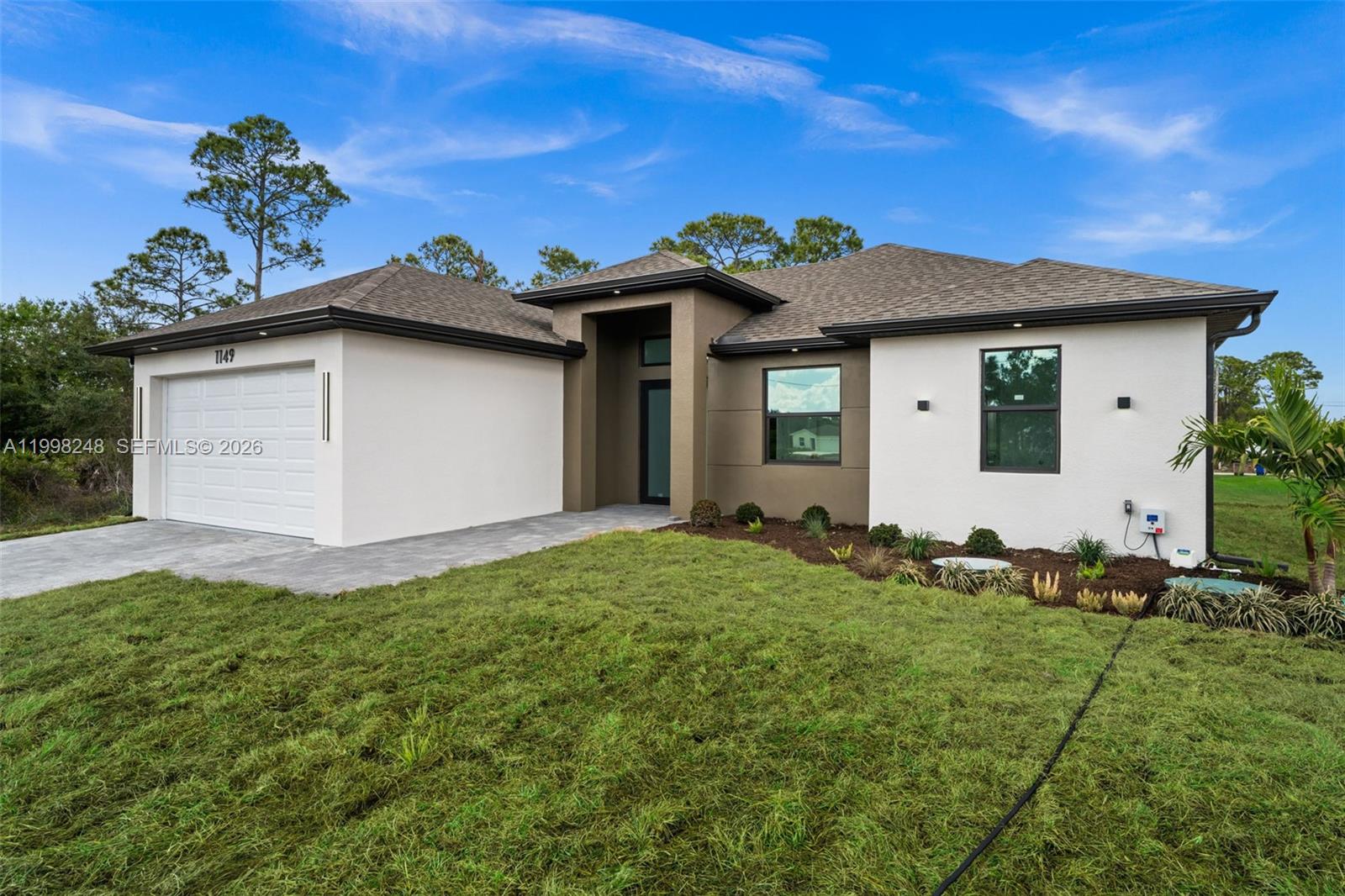 LEHIGH ACRES - Residential